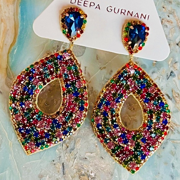 NWT Deepa Gurnani Luxe Beaded Crystal Chandeliers - Picture 13 of 16